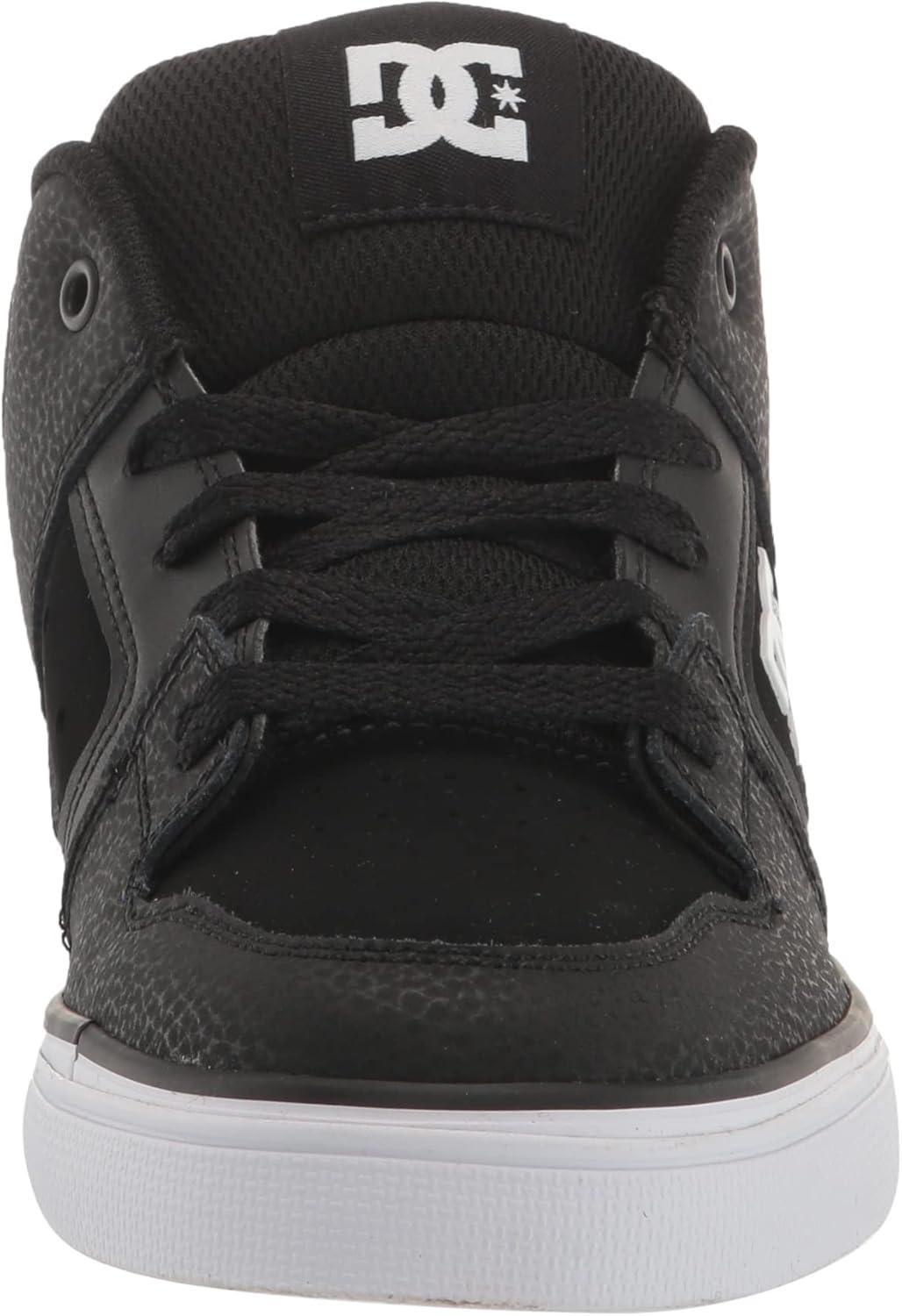 imageDC UnisexChild Pure V Low Skate ShoeBlackWhite